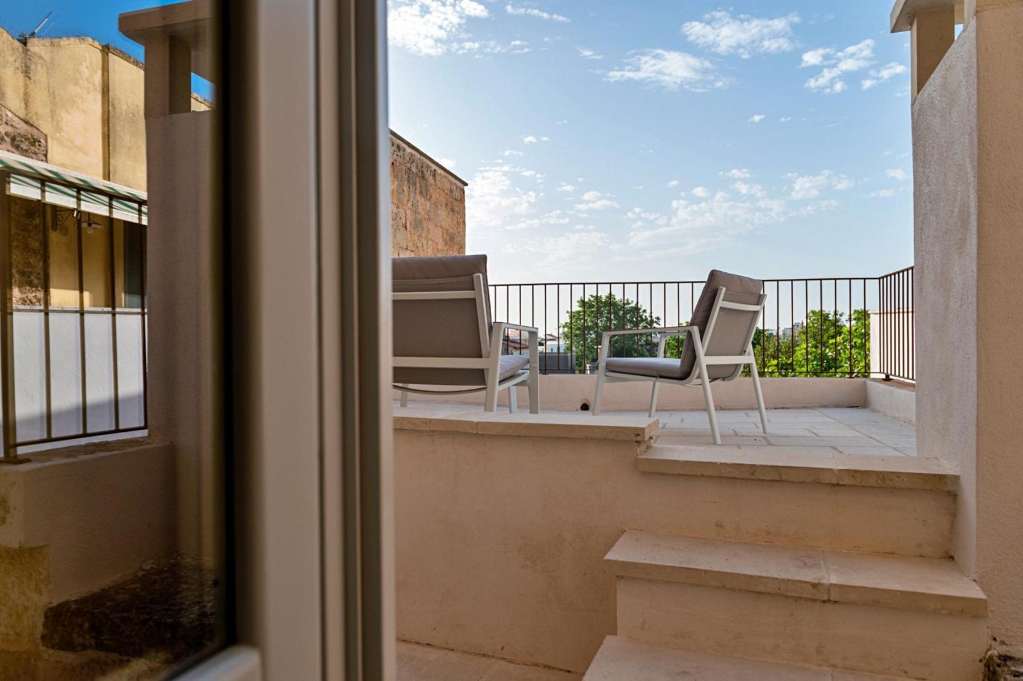 Palazzo Pati Hotel Tiggiano Exterior photo